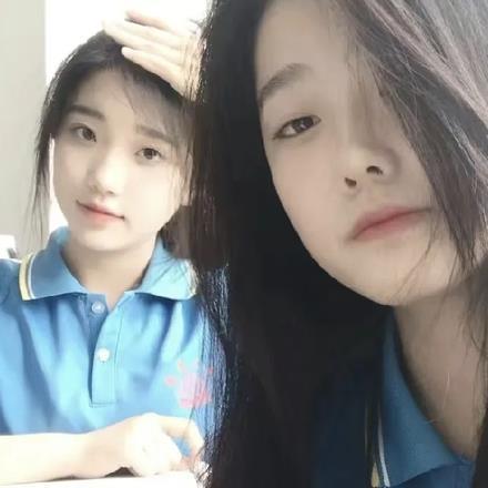 阳光炽热起来扩句至少扩两句